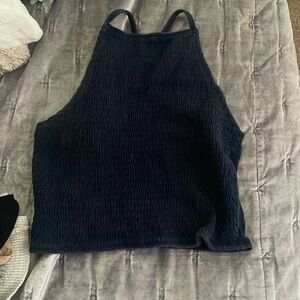 Holster navy crop top